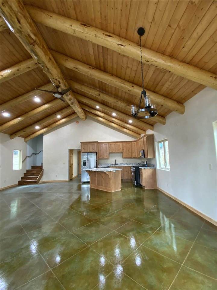 129 Taos Drive - Photo 1