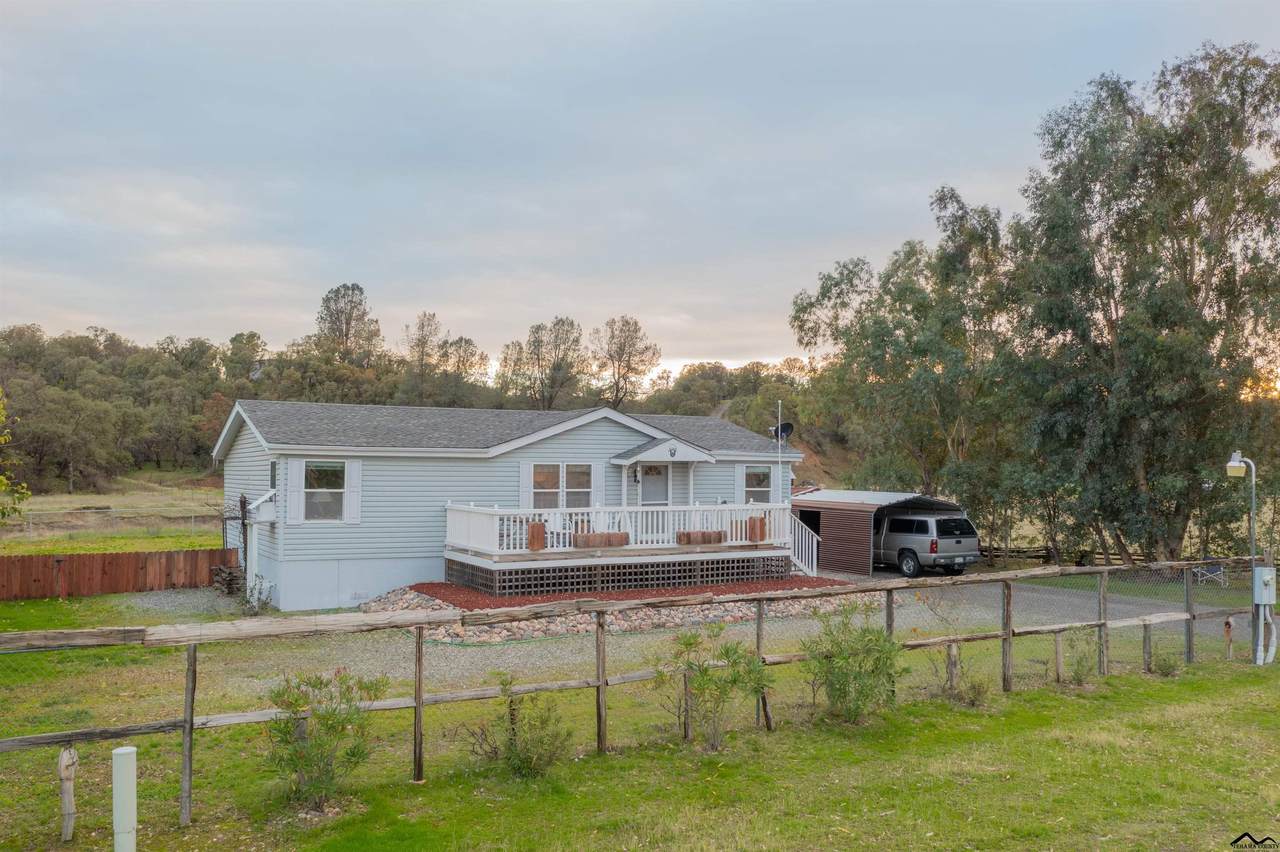 18815 Hwy 36 W - Photo 1