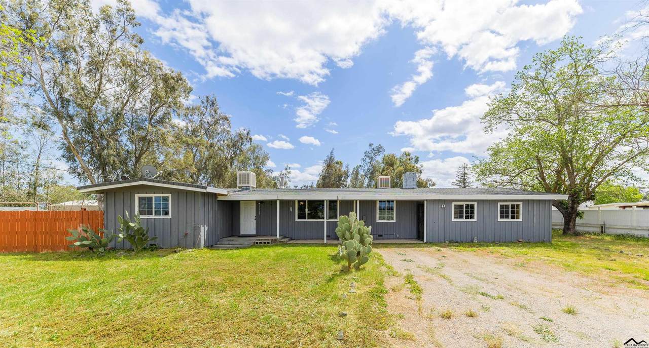 21725 Hatfield Road - Photo 1