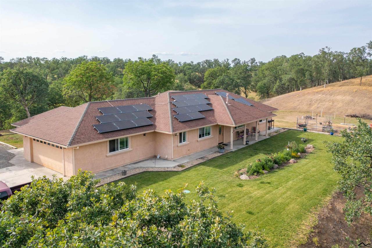 17580 Southlake Road - Photo 1