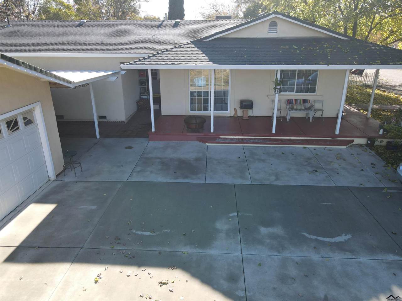 13620 Arch Street - Photo 1