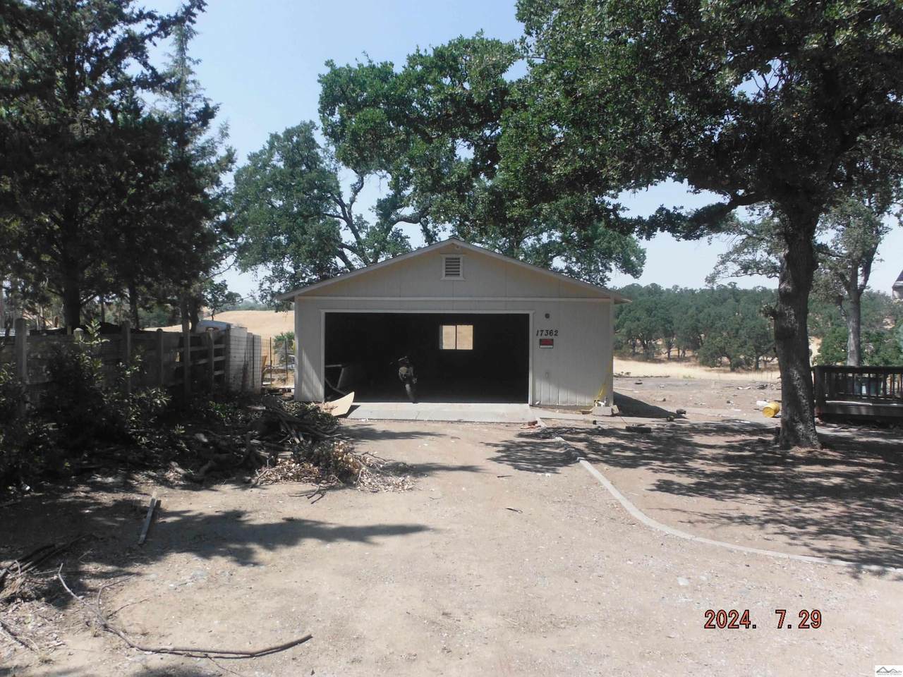 https://bt-photos.global.ssl.fastly.net/tehama/1280_boomver_1_20240582-2.jpg