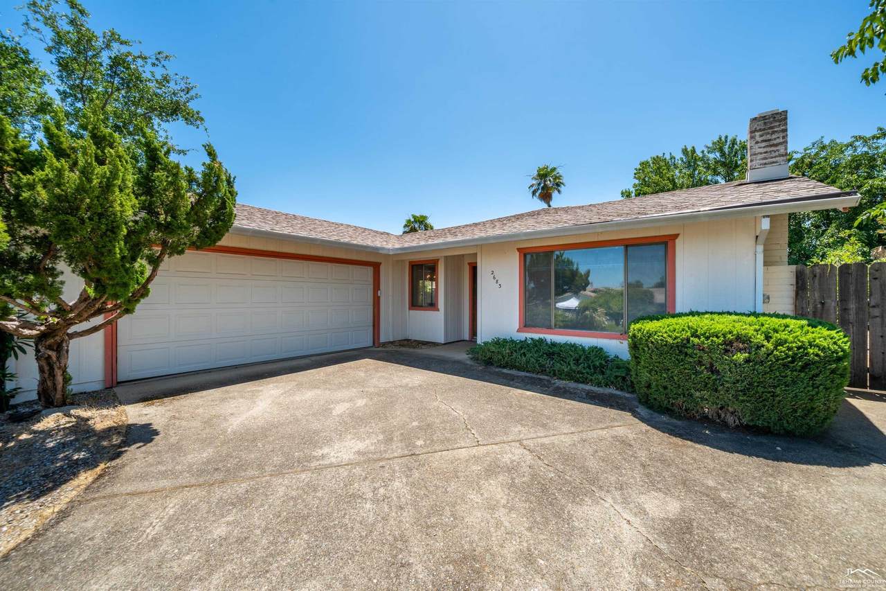2683 Starlight Blvd - Photo 1