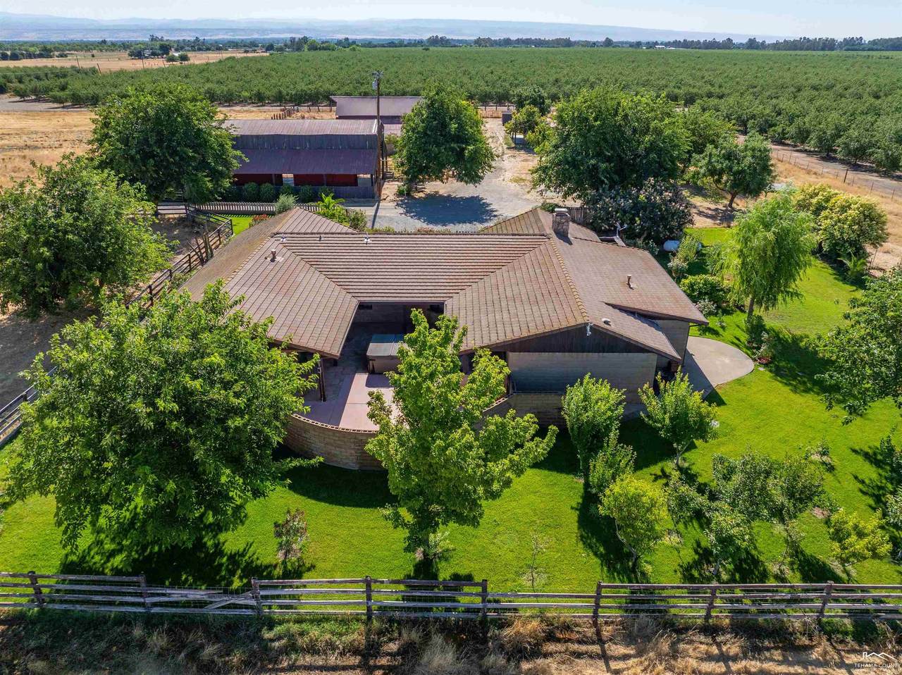 22709 Rodeo Avenue - Photo 1