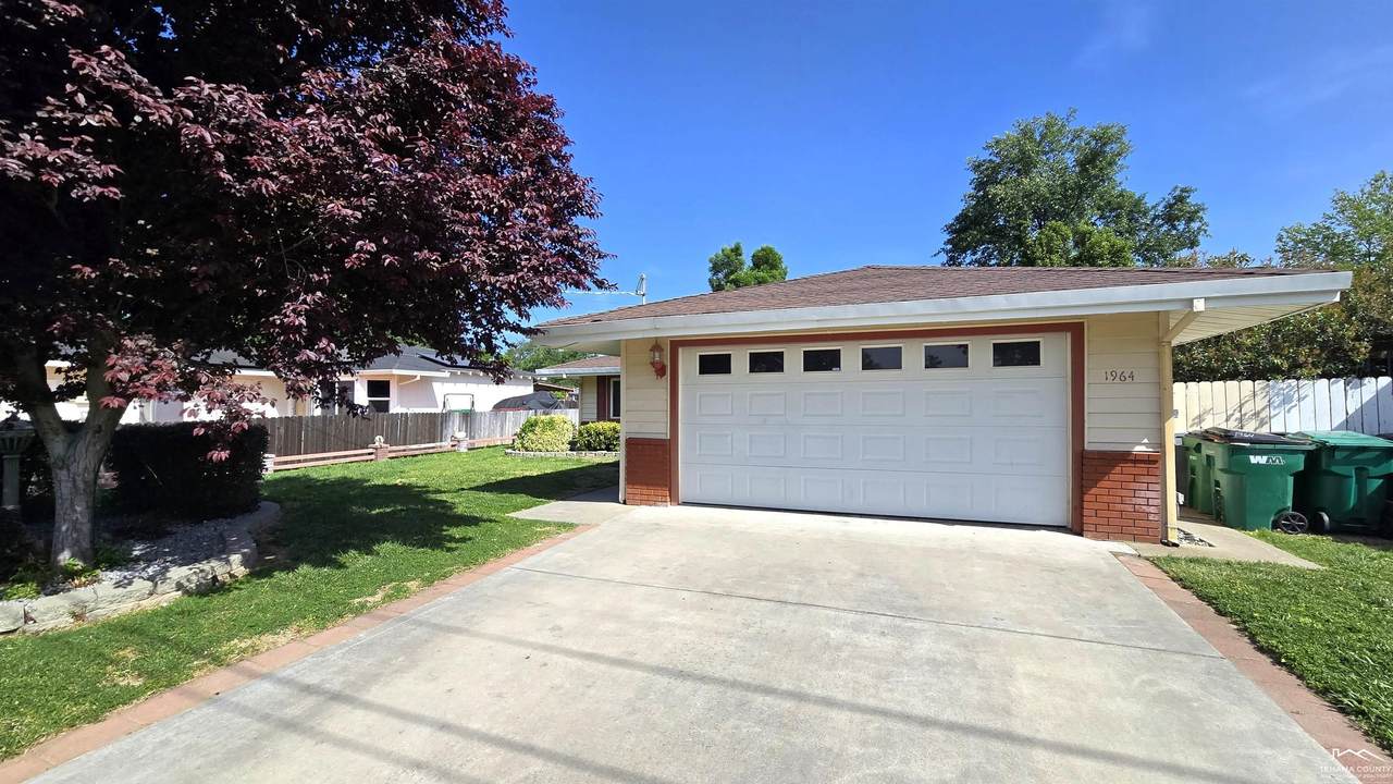 1964 Elizabeth Avenue - Photo 1