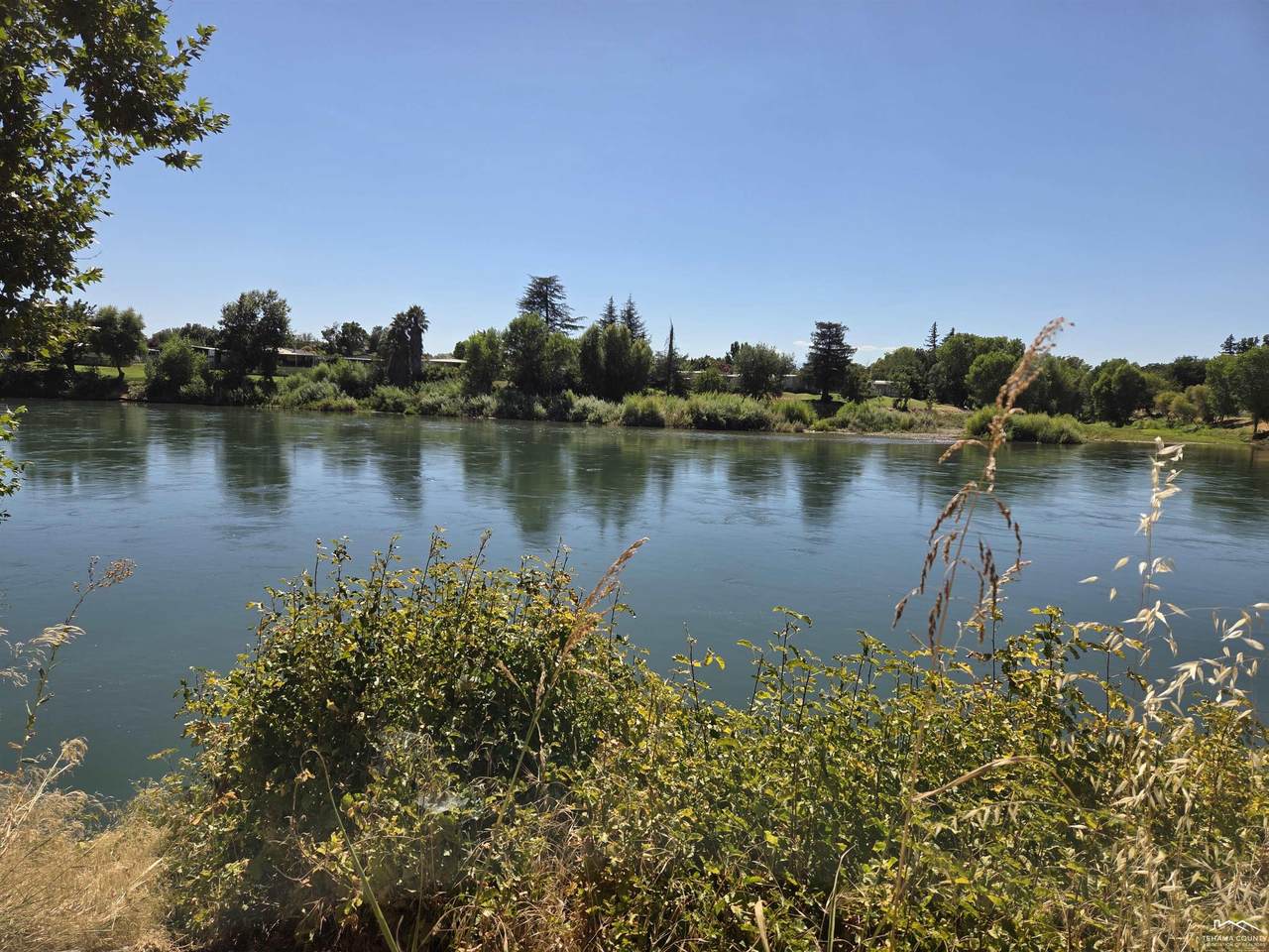 275 Howell Avenue - Photo 1