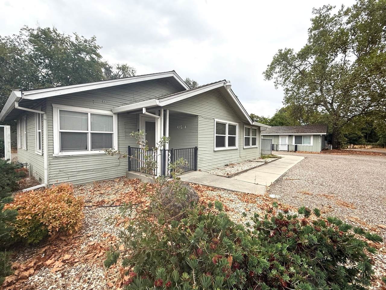 415 Antelope Blvd - Photo 1