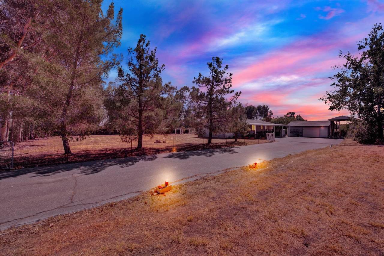 521 Divisidero Avenue - Photo 1