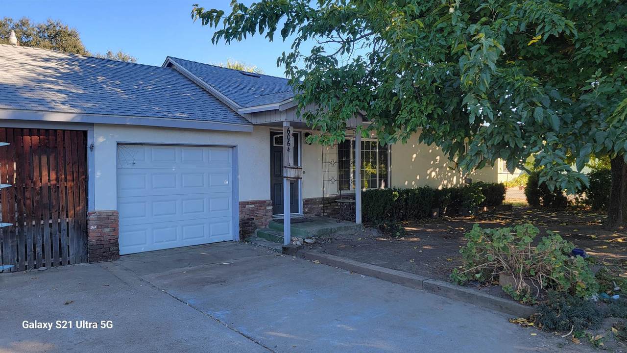 6064 Alameda Road - Photo 1