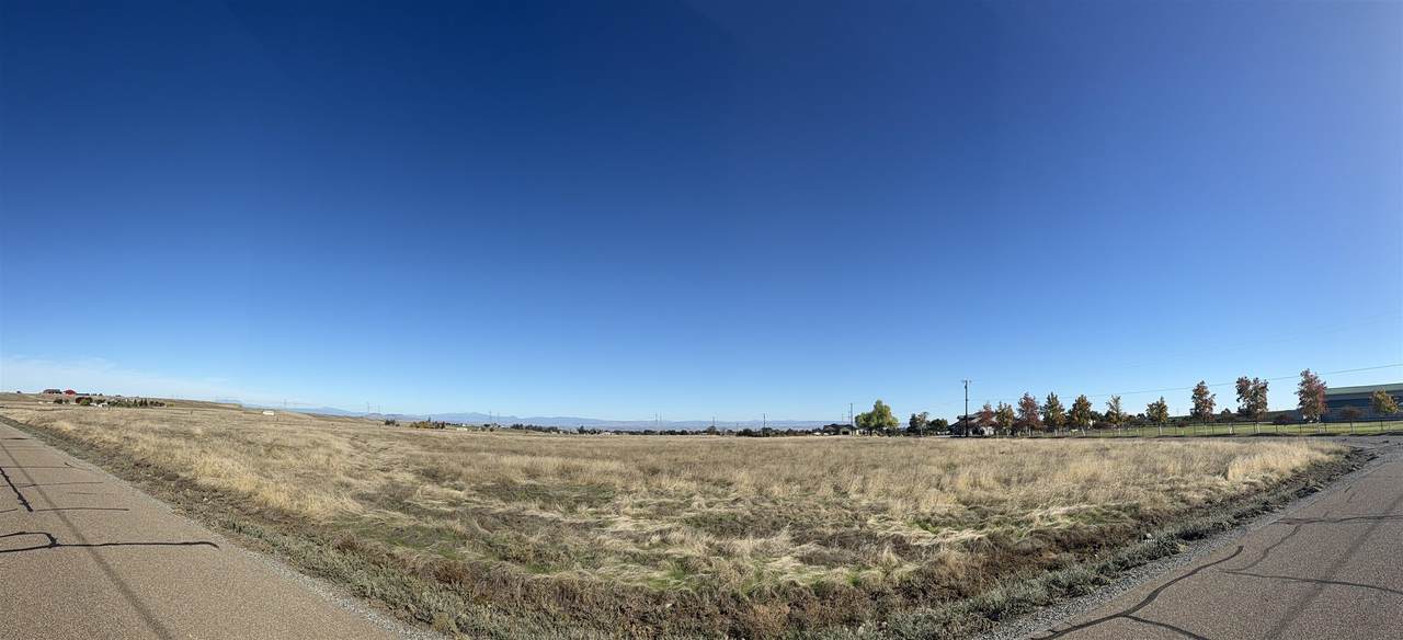 11480 Yellow Brick Road - Photo 1