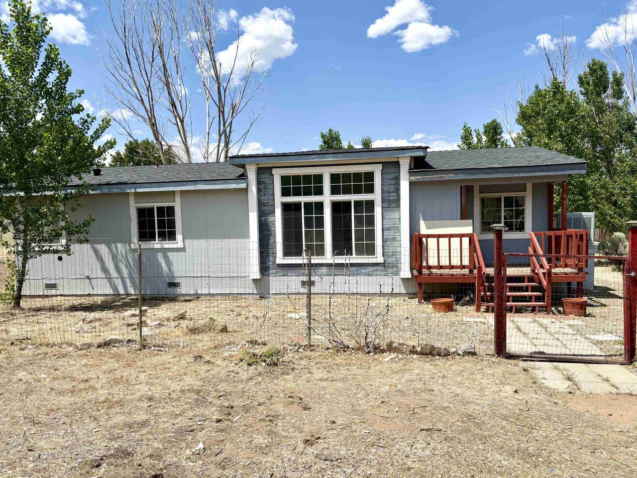 714-975 Vista Lane - Photo 1