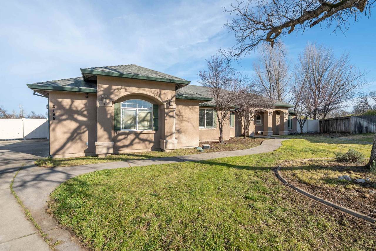 2199 Princeton Way - Photo 1