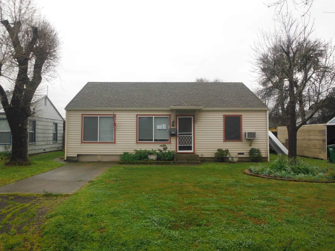 815 Marin Street - Photo 1