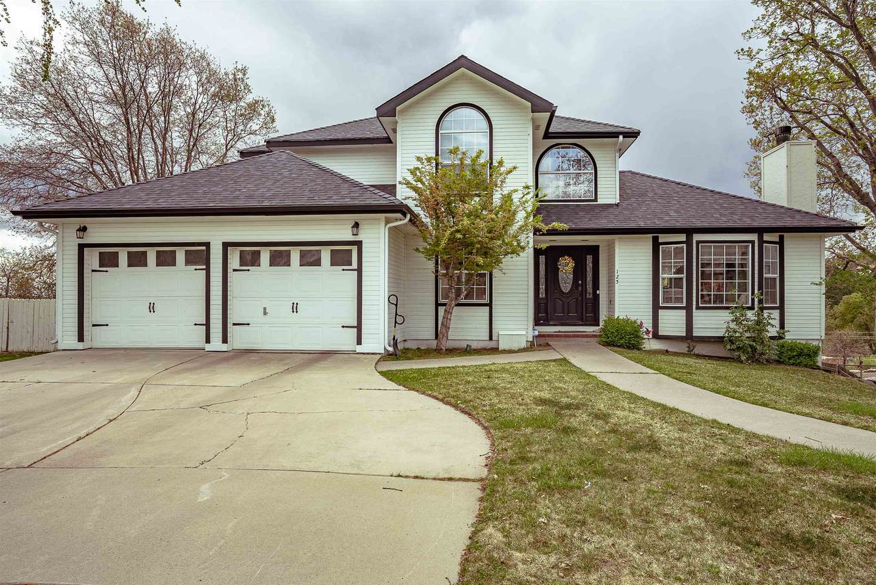 125 Brookwood Dr - Photo 1