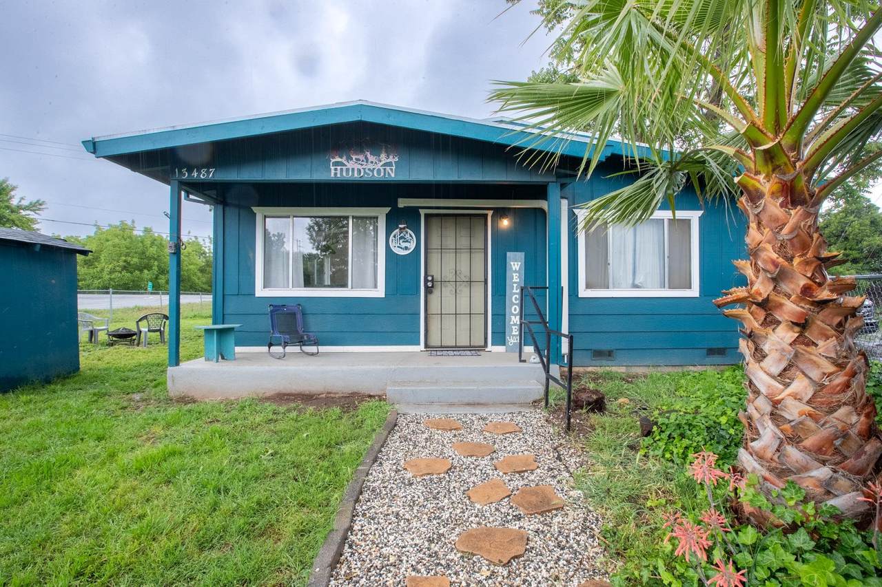 13487 Evelyn Street - Photo 1