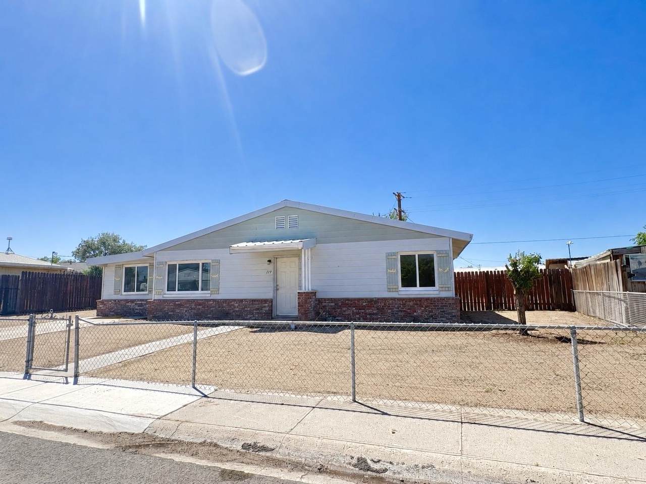 119 Juniper Street - Photo 1