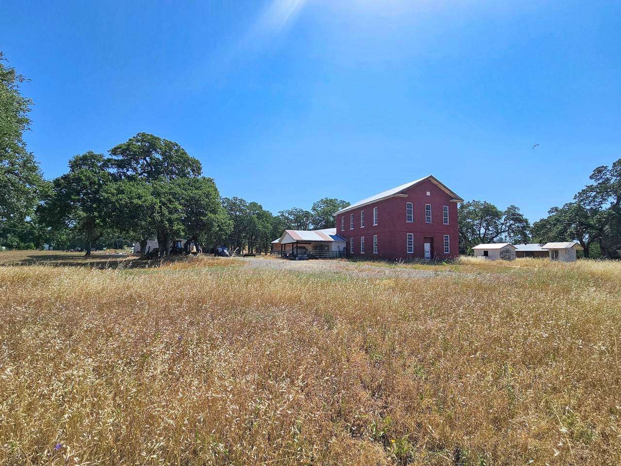 https://bt-photos.global.ssl.fastly.net/tehama/1280_boomver_1_20260709-2.jpg