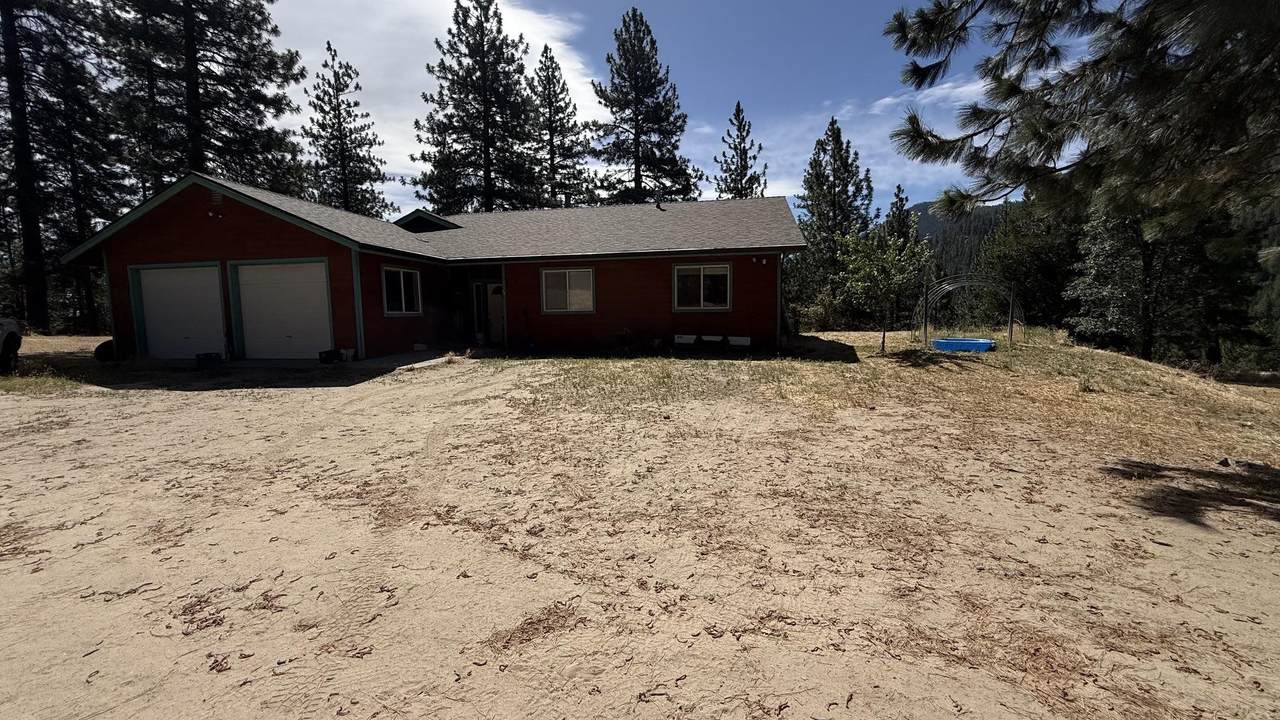704-325 Indians Rd - Photo 1