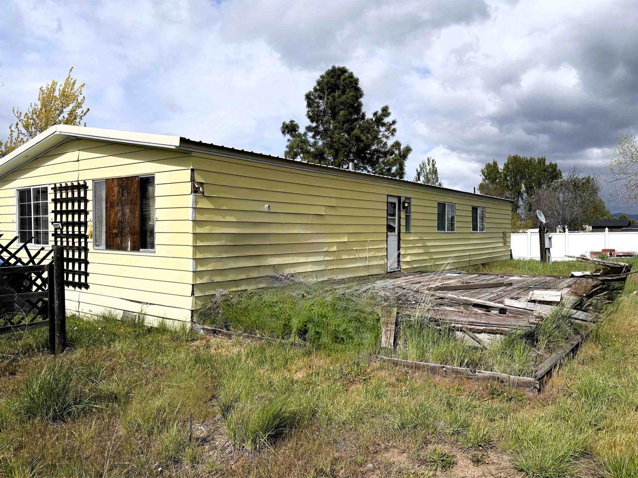 https://bt-photos.global.ssl.fastly.net/tehama/1280_boomver_1_20260819-2.jpg