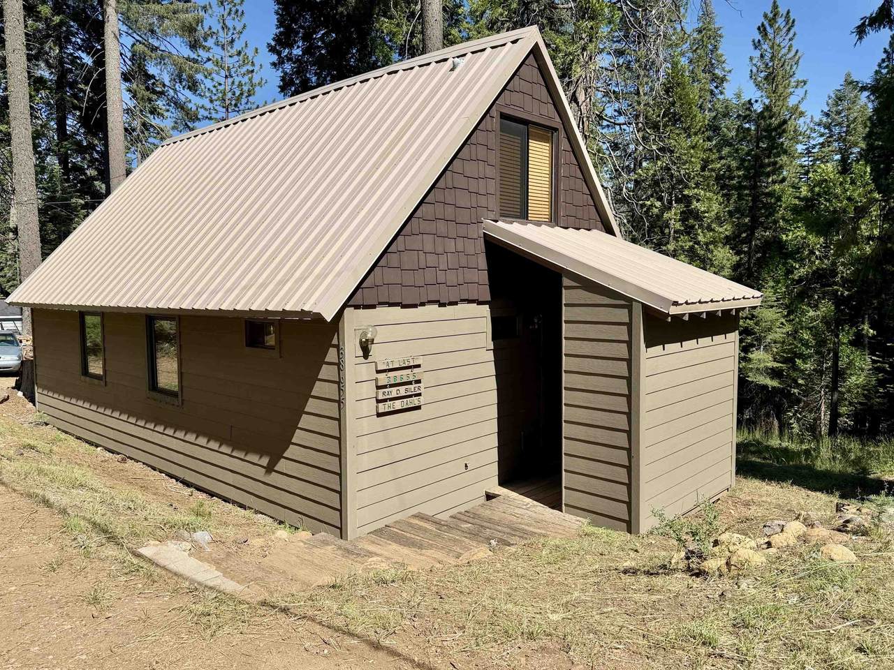 38655 Aspen Lane West - Photo 1