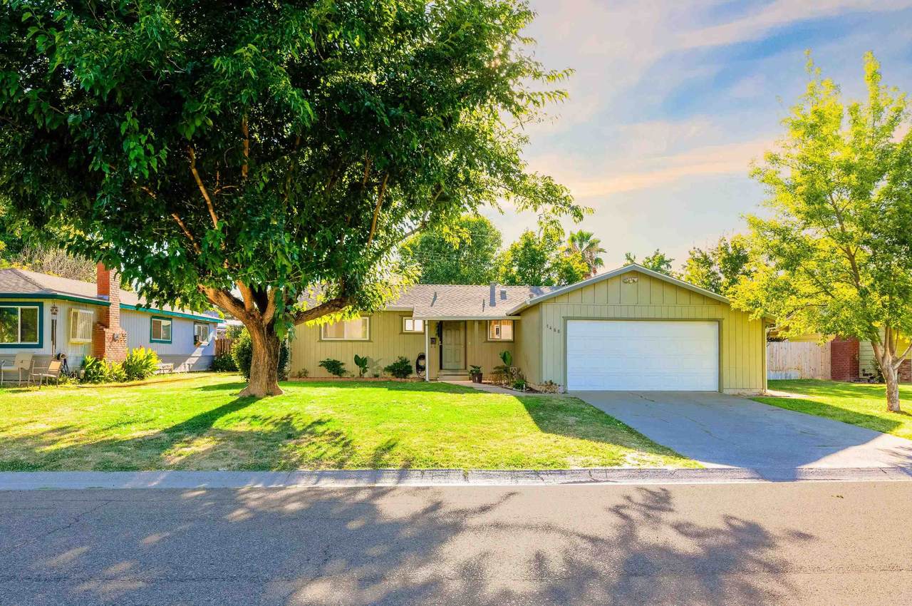 1460 El Cerrito Drive - Photo 1