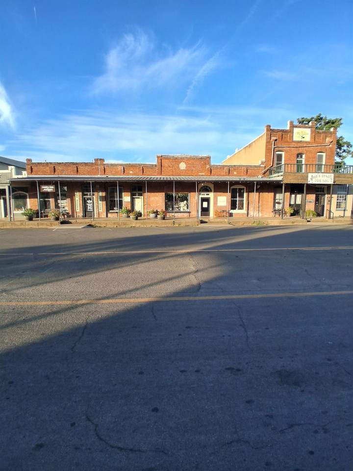 20853 Front Street - Photo 1