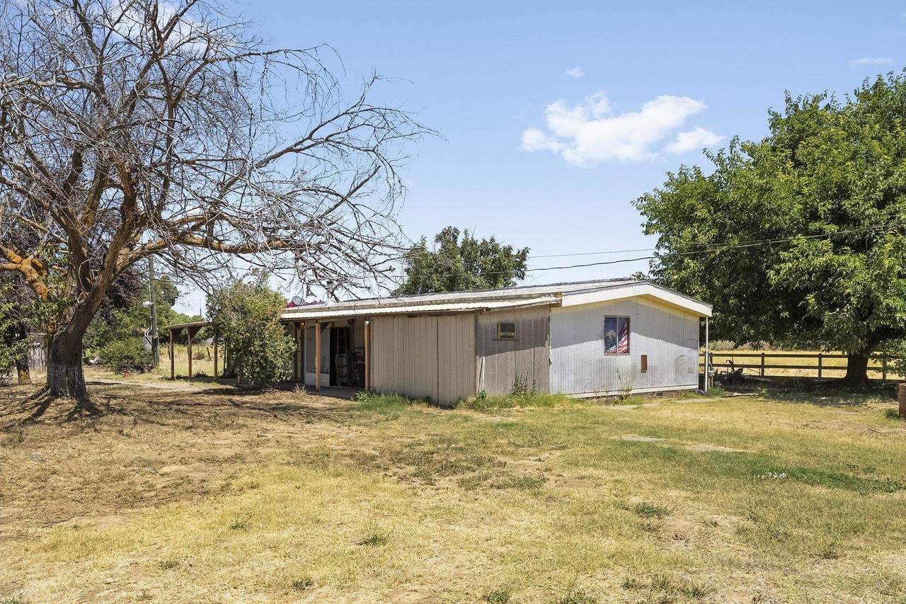 22669 Hermosa Avenue - Photo 1