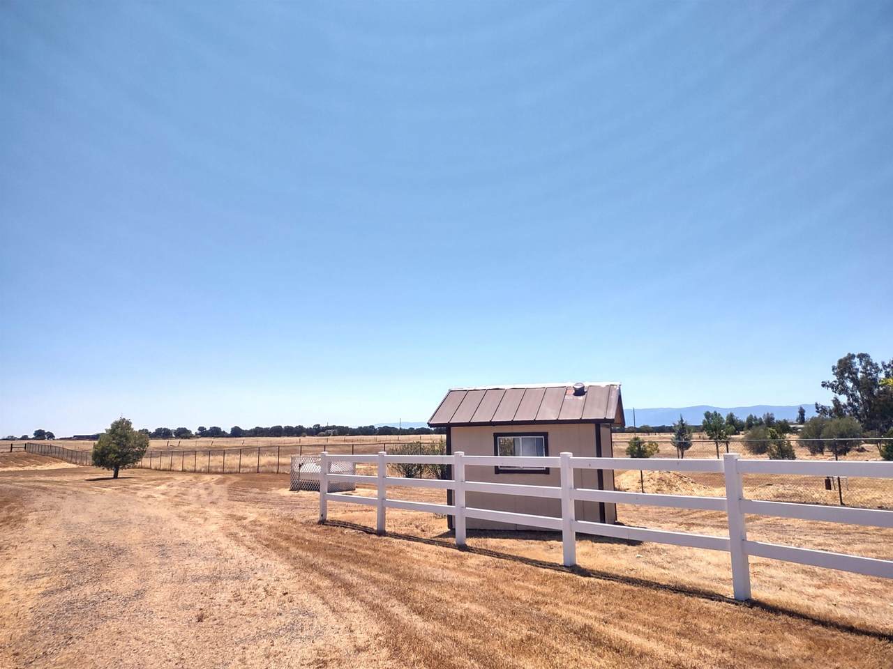 https://bt-photos.global.ssl.fastly.net/tehama/1280_boomver_1_20261119-2.jpg