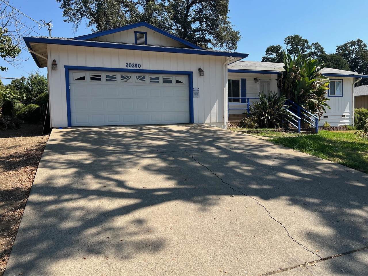 20290 Al Fresco Avenue - Photo 1