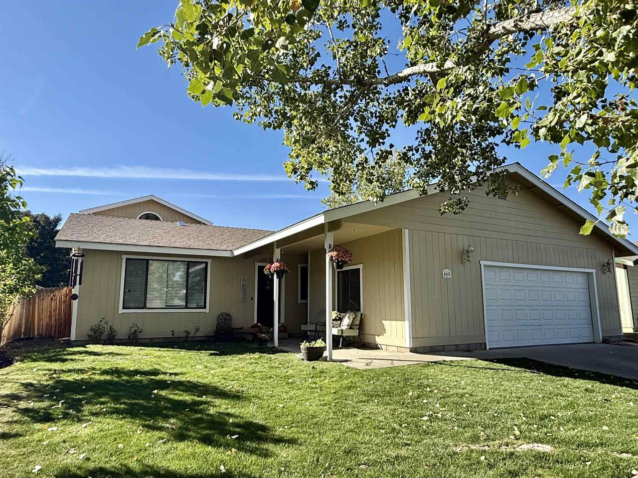 460 Mesa Street - Photo 1