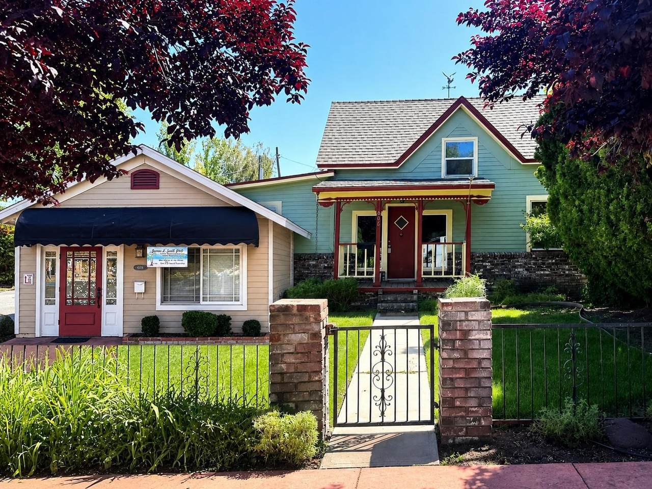 606 & 608 Cottage Street - Photo 1