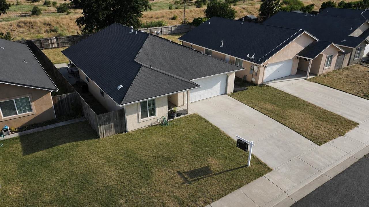 2059 Blossom Avenue - Photo 1