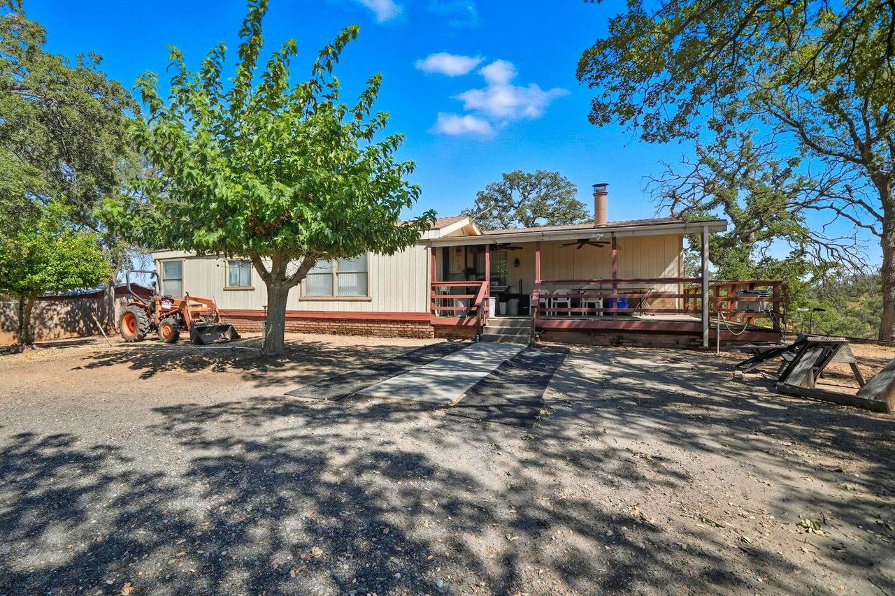 14610 Hanks Drive - Photo 1