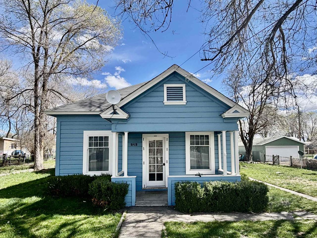 212 East Street - Photo 1