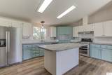 19110 Pine Creek Road - Photo 17