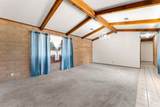 22709 Rodeo Avenue - Photo 12