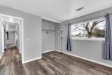 1210 Wetter Way - Photo 18