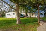 550 Bayles Avenue - Photo 40