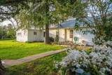 550 Bayles Avenue - Photo 41