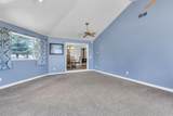 459-950 Lake View Drive - Photo 18