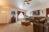 1040 Cameron Way - Photo 7