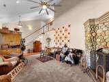 2764 Majestic Oak Circle - Photo 17