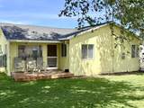 1107 Chestnut Street - Photo 2