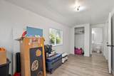 611-250 Hoag Street - Photo 14