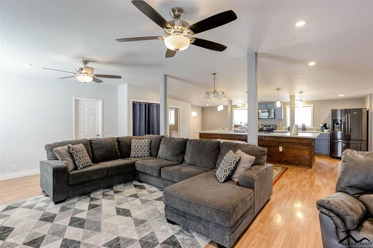 18660 Benson Road - Photo 1