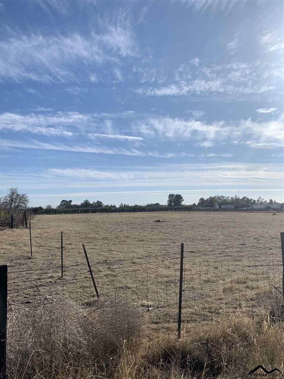 2761 State Highway 99W - Photo 1