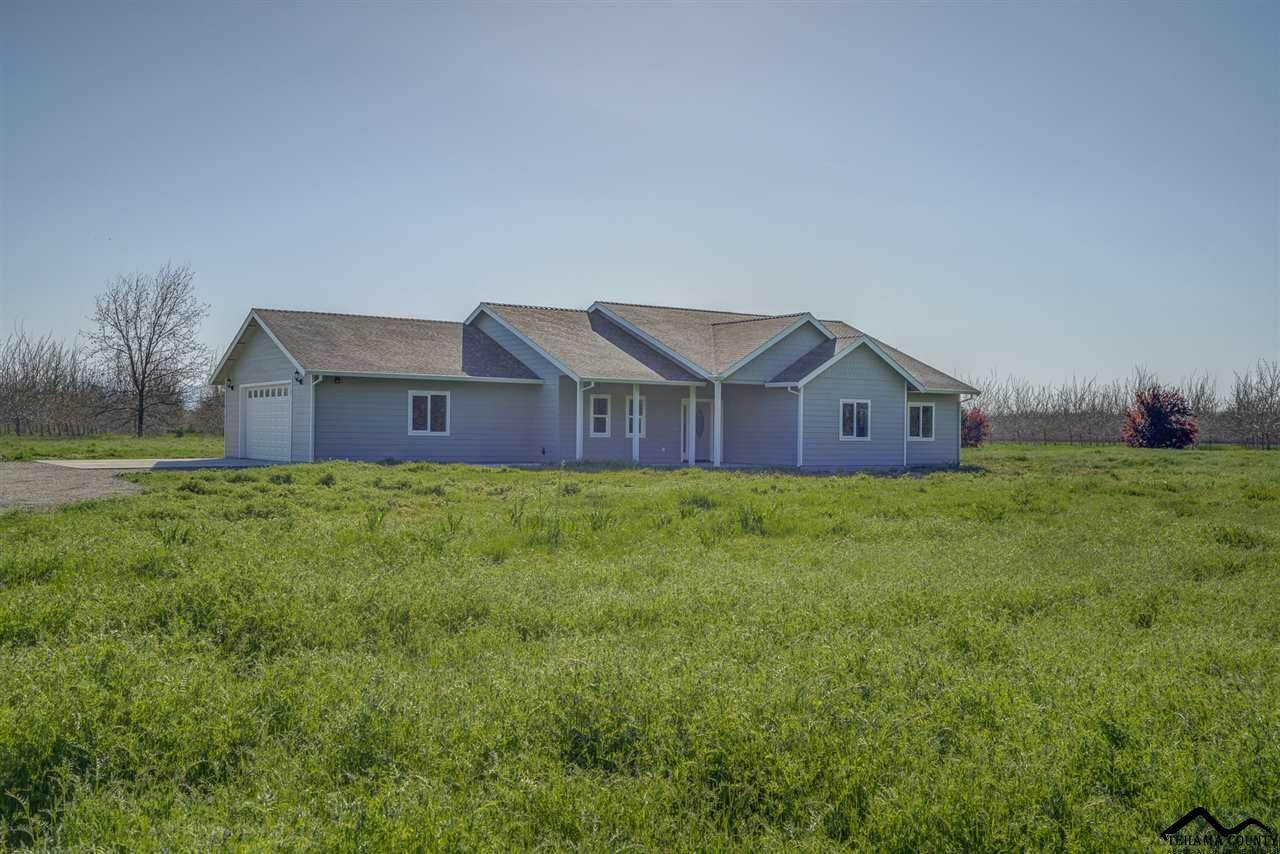 7260 State Highway 99 E - Photo 1