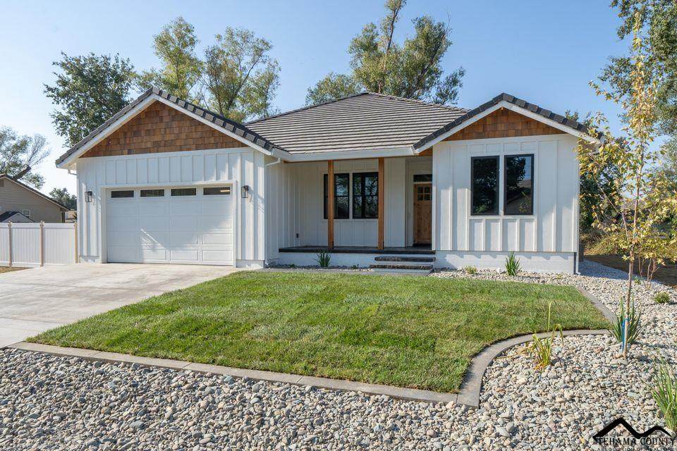 19283 Sloop Lane - Photo 1