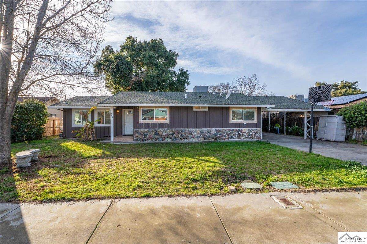 1484 Link Street - Photo 1