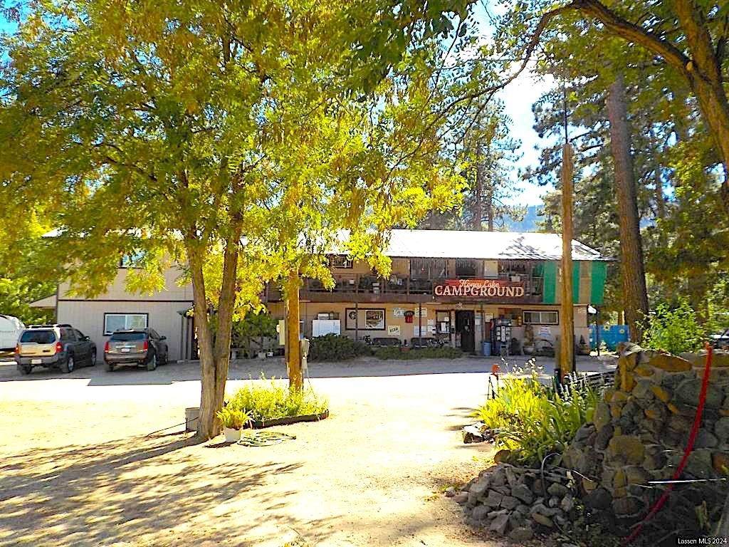 452-900 Highway 395 - Photo 1